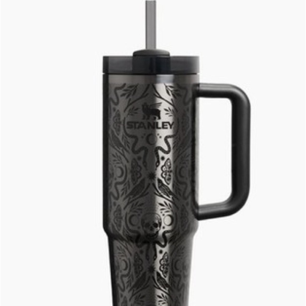 Stanley Deadly Damask 30 oz